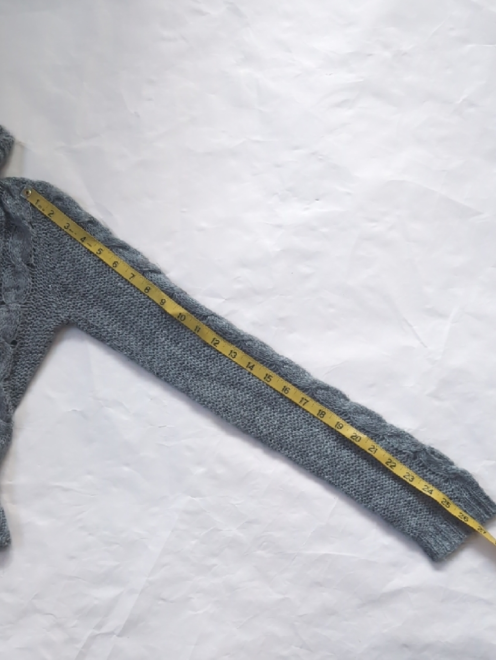 Decree Gray Ruffled Cable-Knit Open Cardigan-XS - Picture 6 of 7